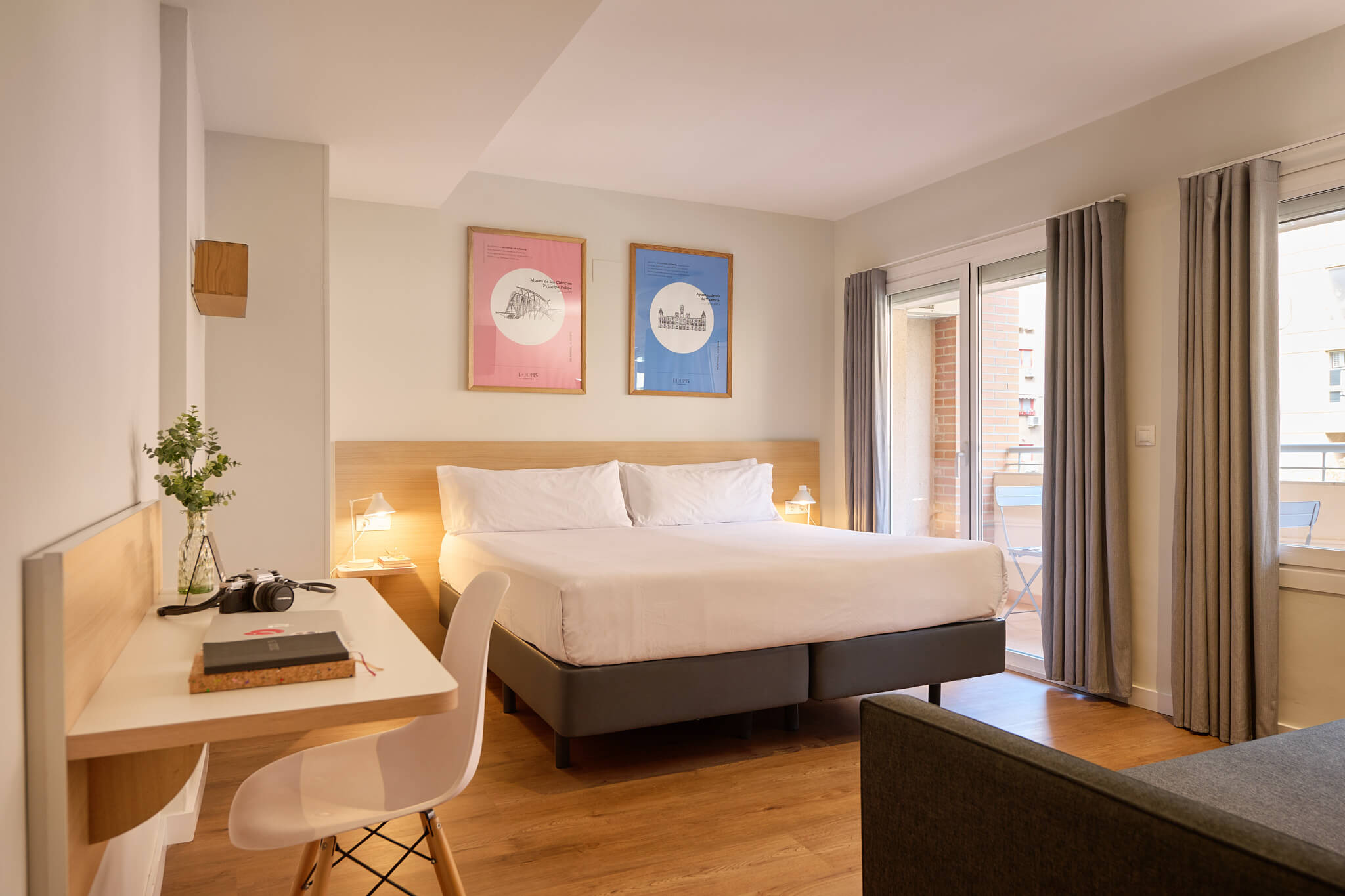 rooms-triple-con-balcon